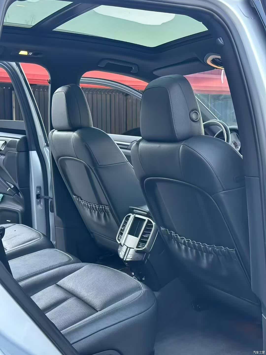 Porsche Cayenne, 2013 3