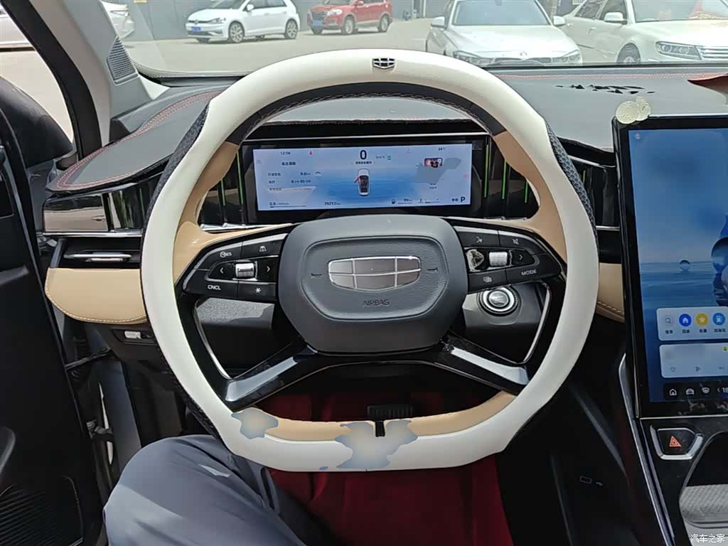 Geely Boyue, 2022 11