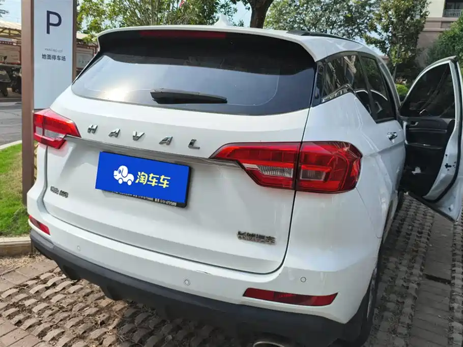 Haval M6