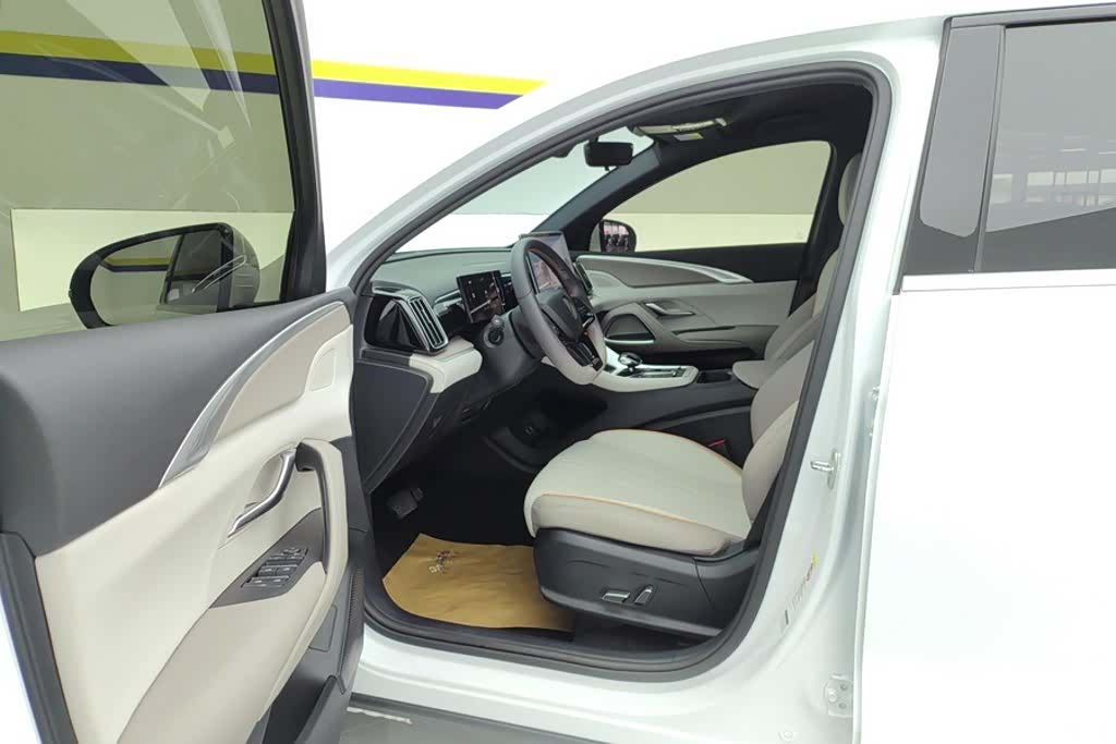 BYD Song, 2024 9
