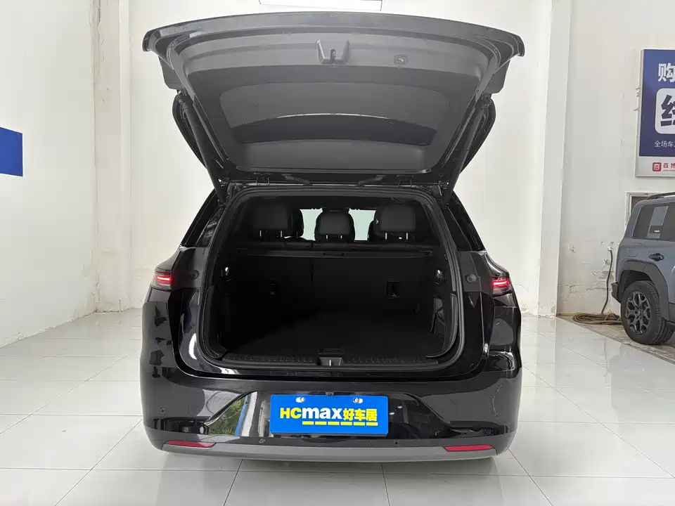 Li Auto Ideal L6