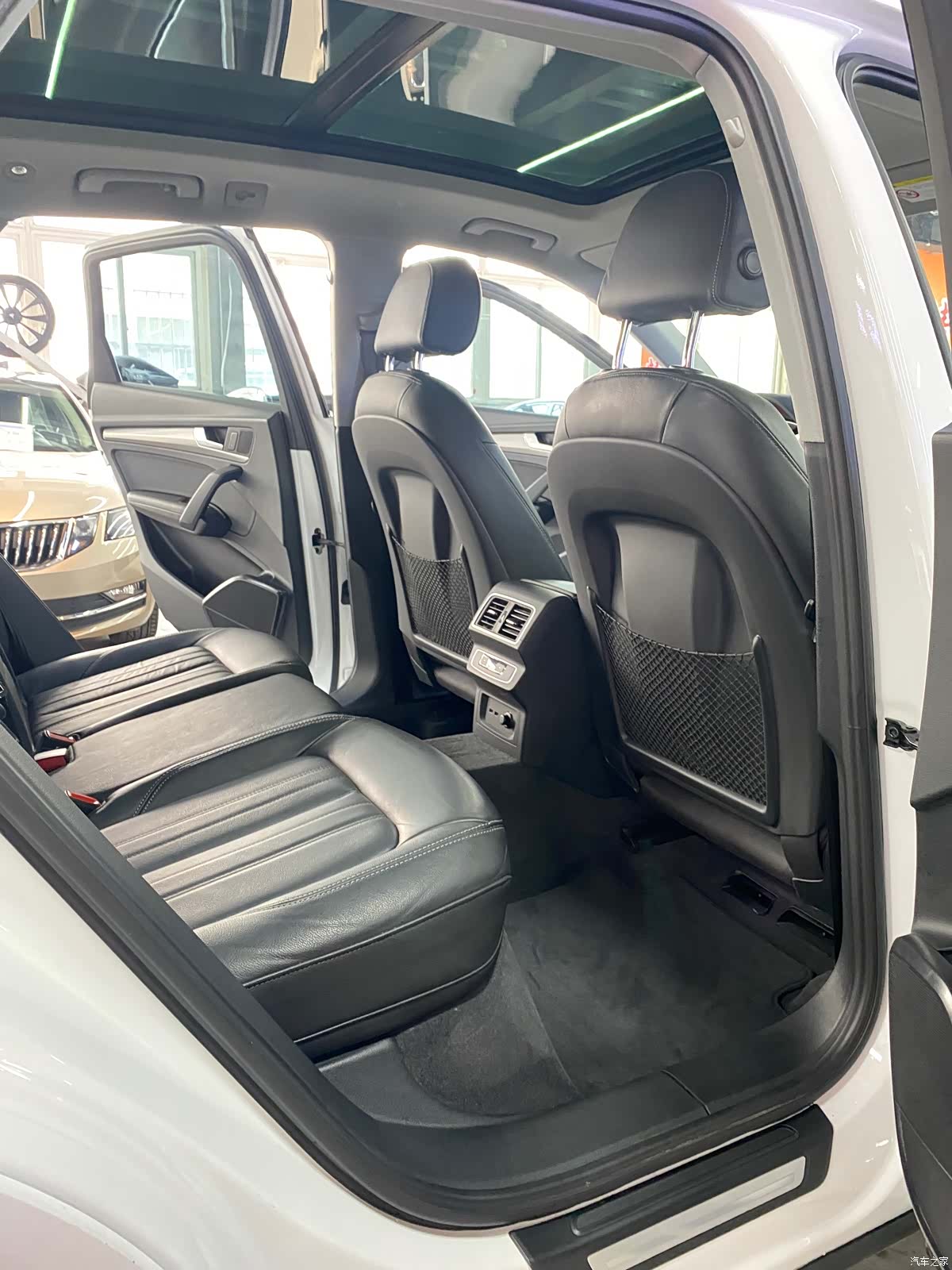 Audi Q5L, 2020 12