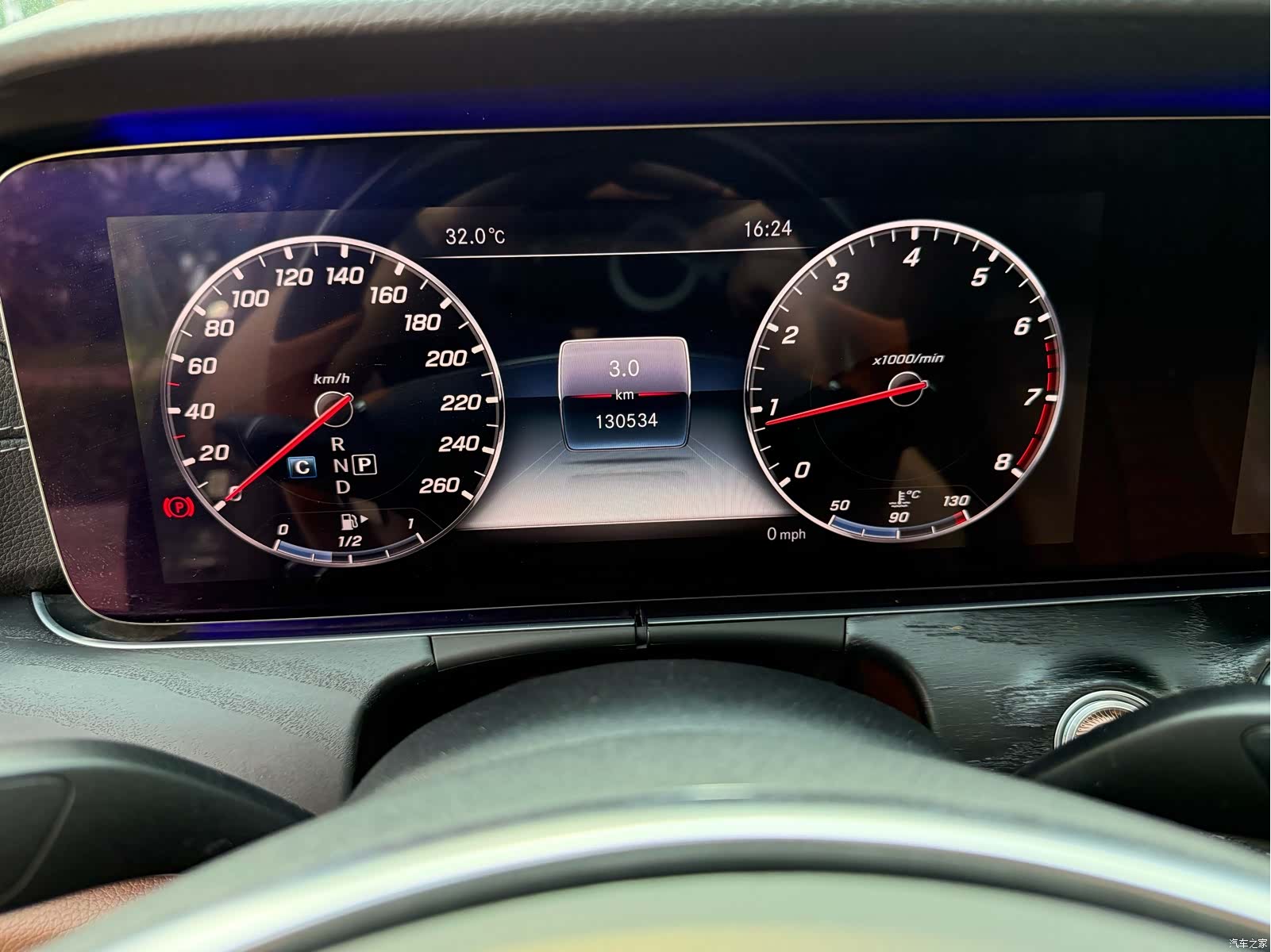 Mercedes-Benz E-Class, 2018 11
