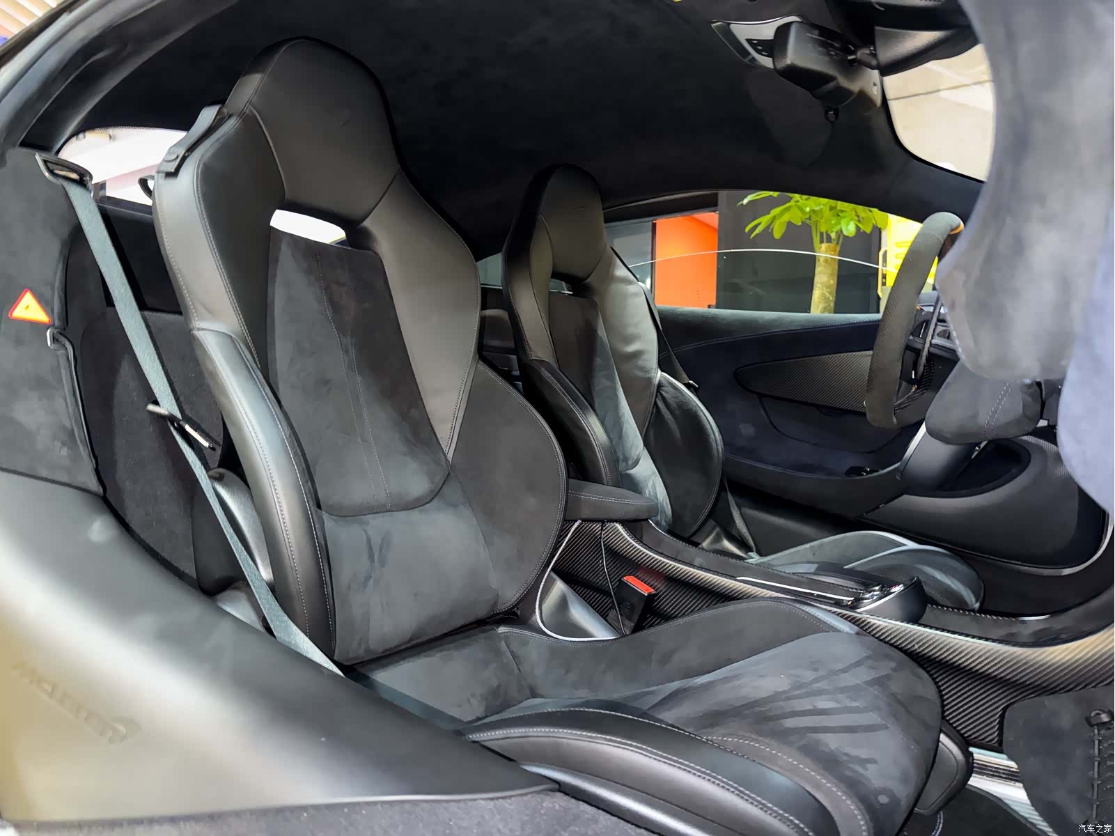 McLaren 600LT, 2021 24