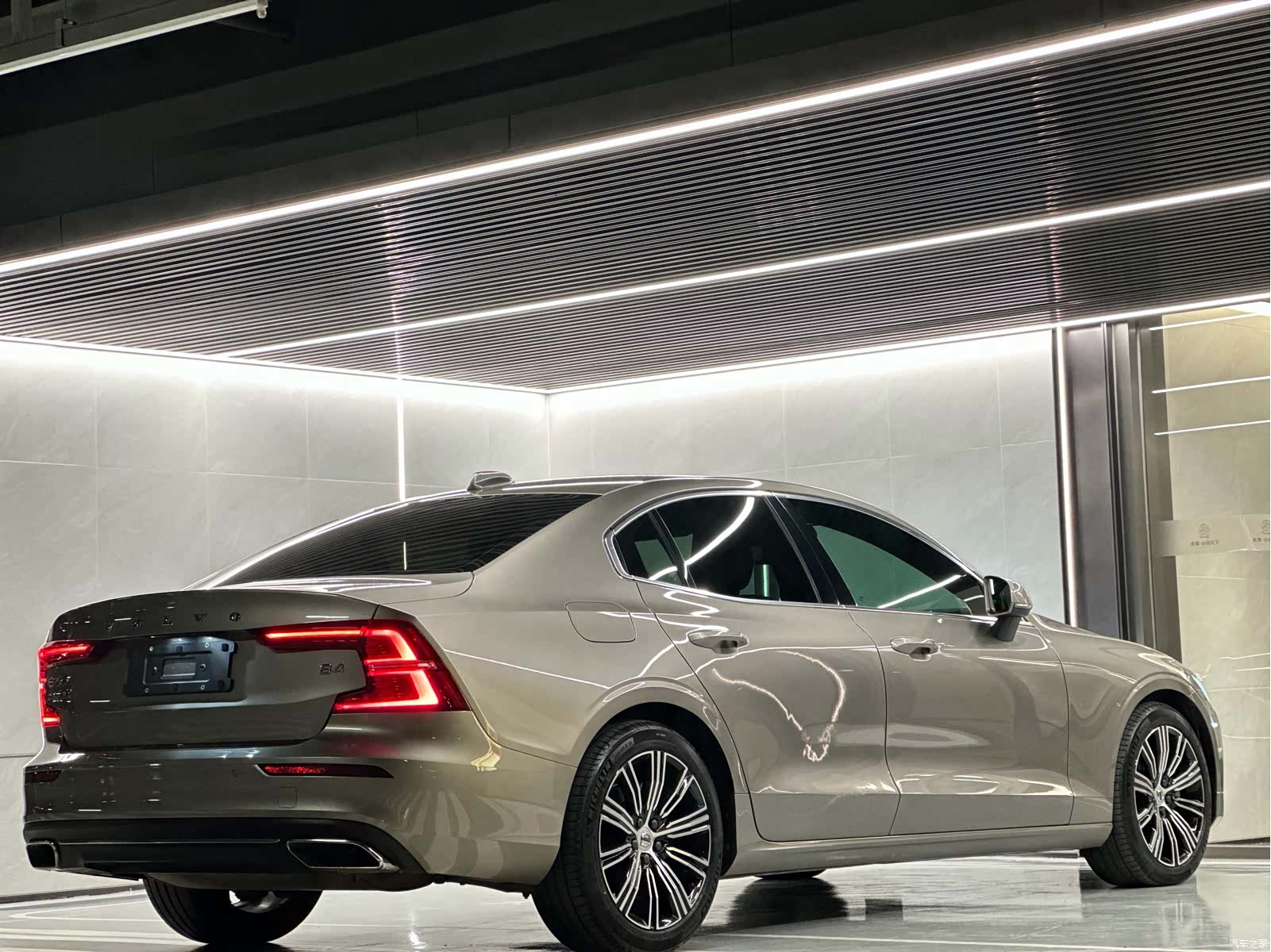 Volvo S60, 2021 16