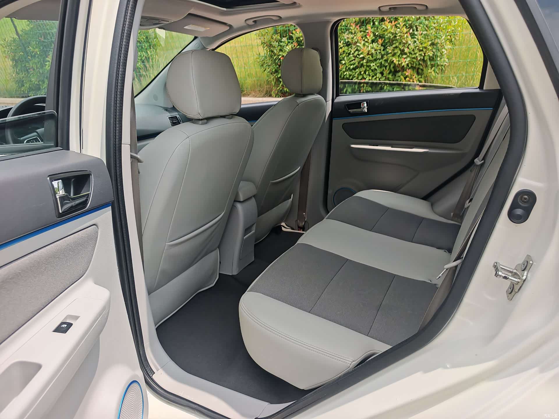BAIC EV160, 2015 21