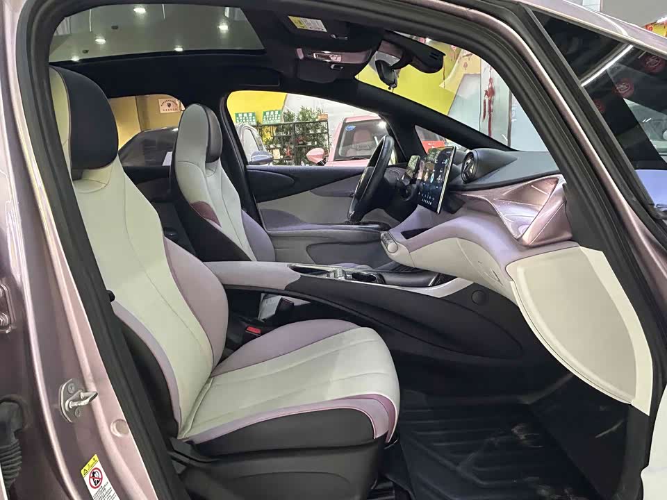 BYD dolphin
