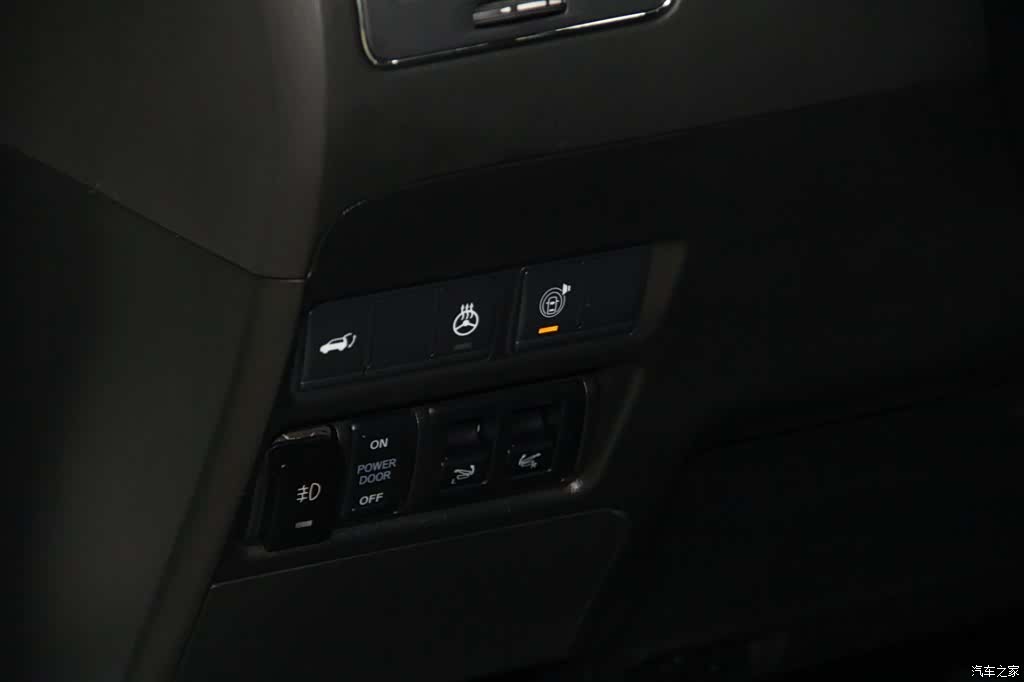 Infiniti QX80, 2023 24