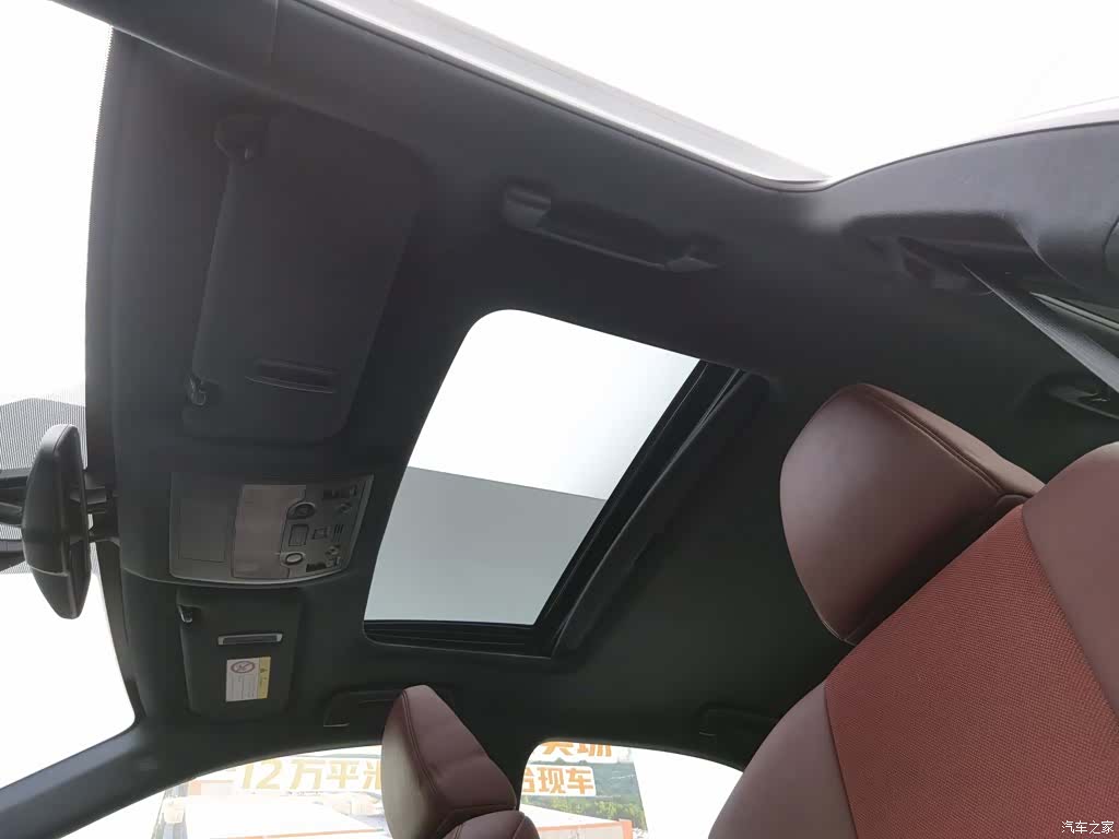 Lexus IS, 2016 14