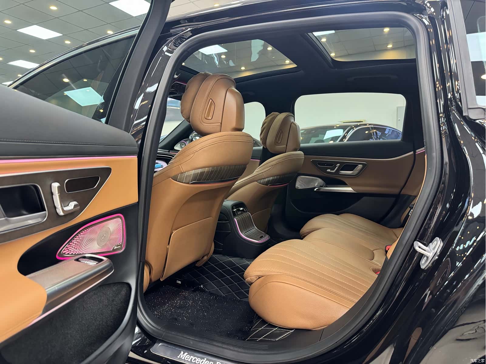 Mercedes-Benz E-Class, 2026 6