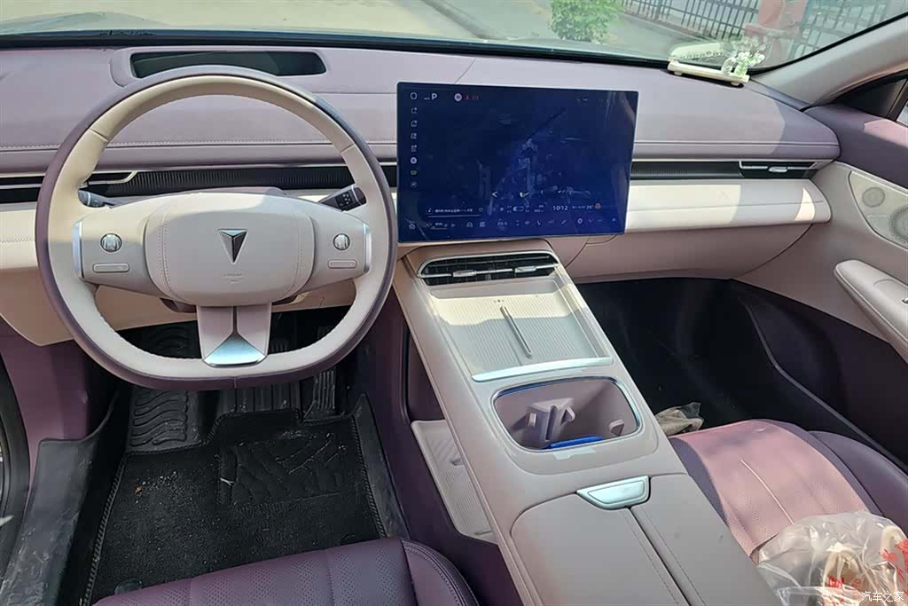 Deepal S07, 2025 12