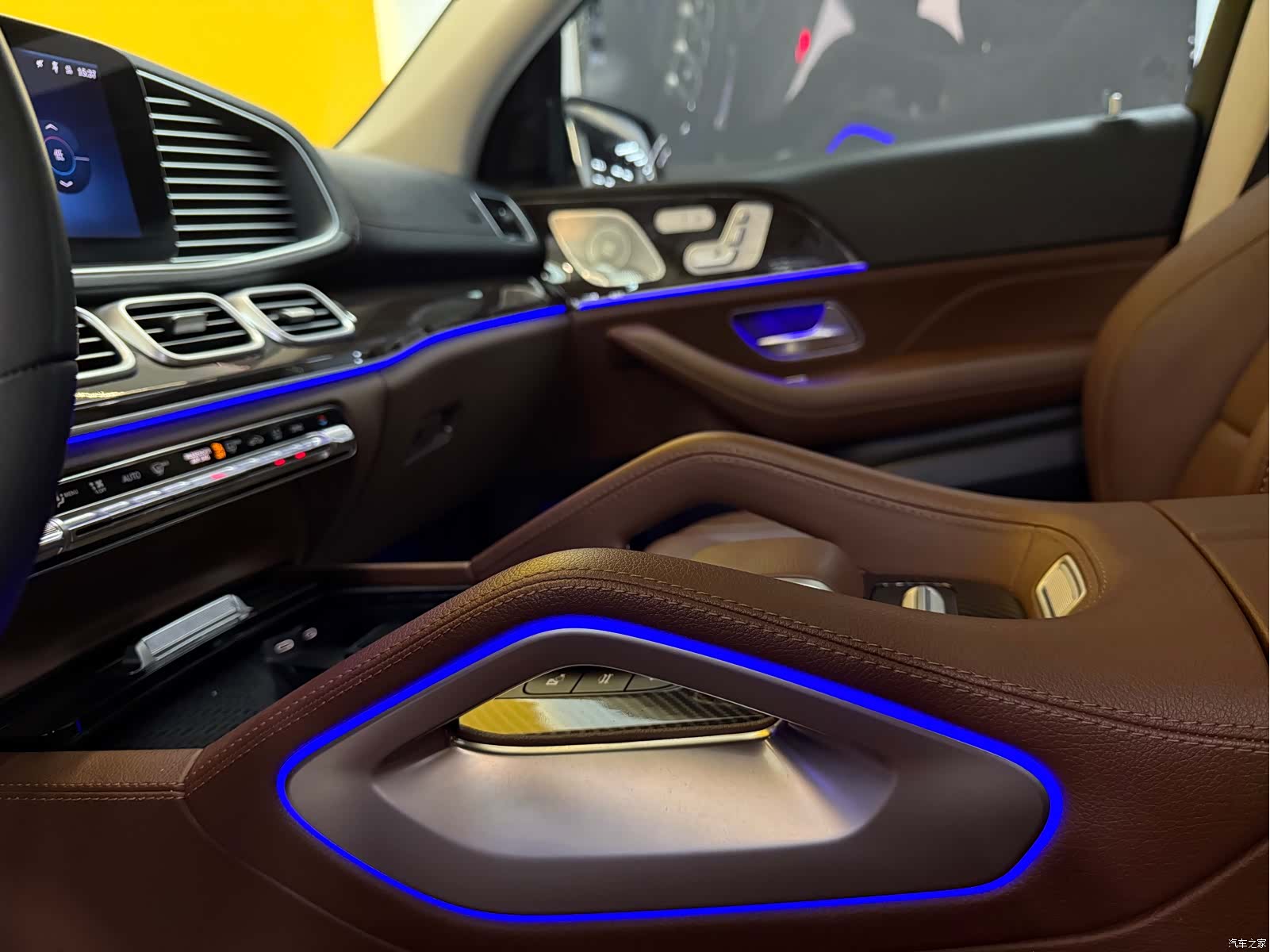 Mercedes-Benz GLE, 2024 7