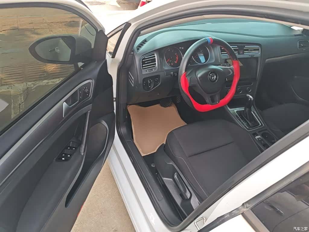 Volkswagen Golf, 2017 16