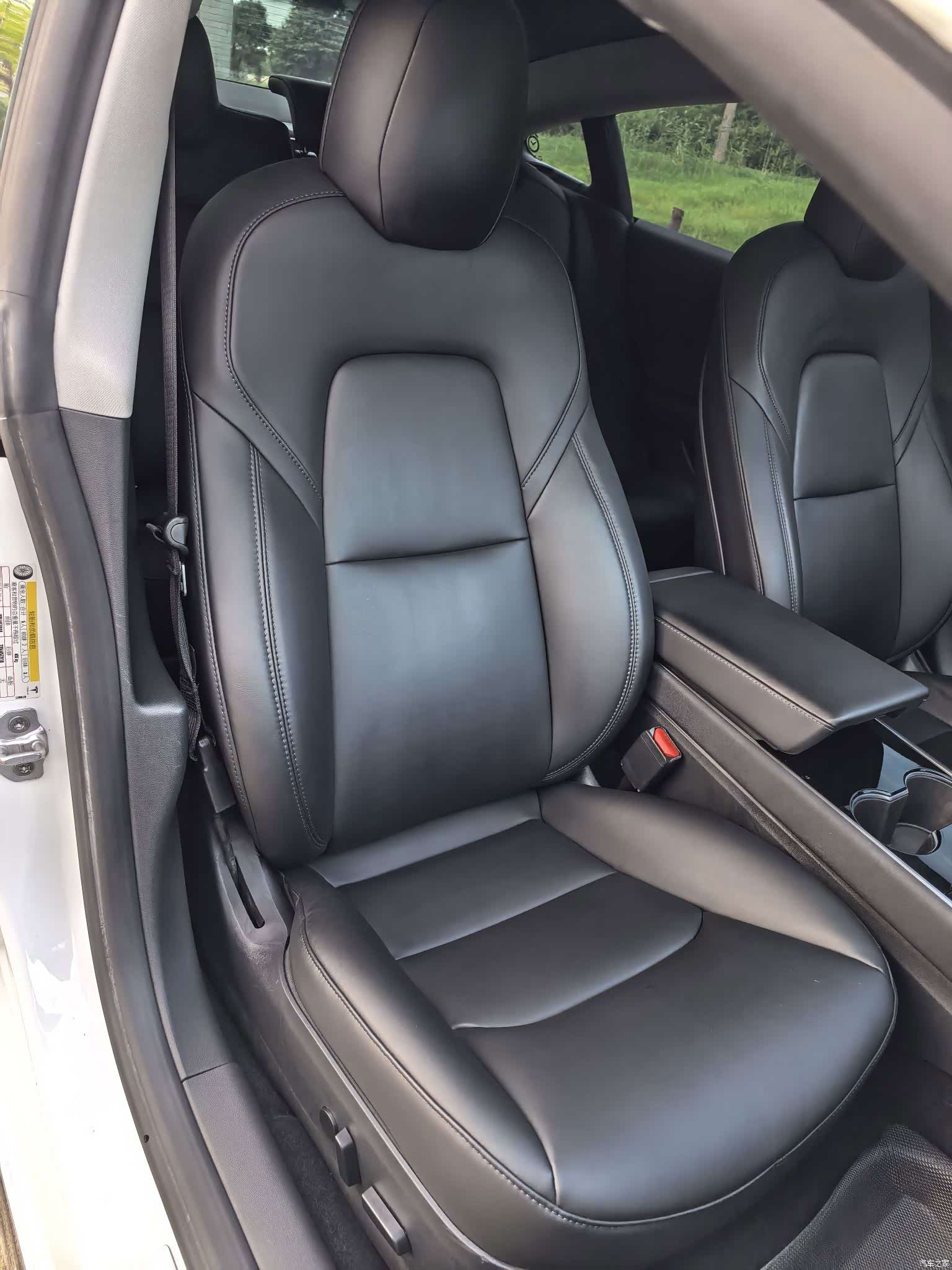 Tesla Model 3, 2020 9