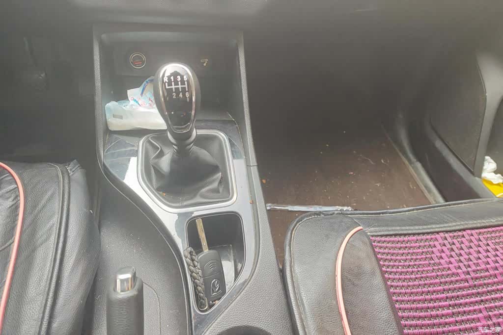 Wuling 730, 2021 16
