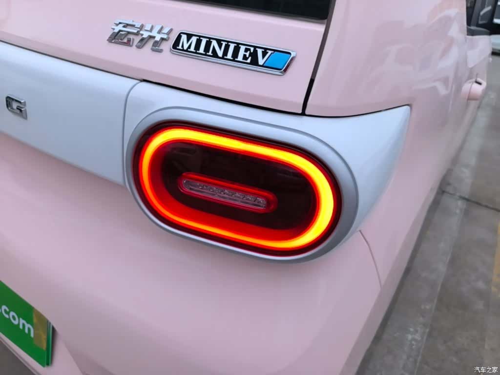 Wuling MINIEV, 2024 8