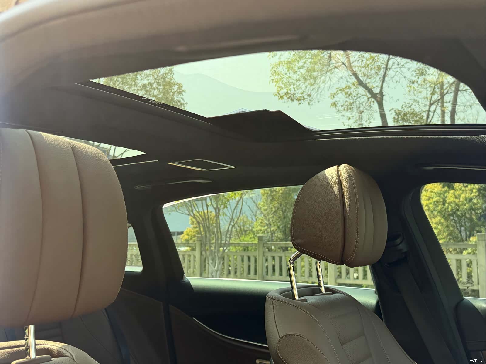 Mercedes-Benz E-Class, 2023 7