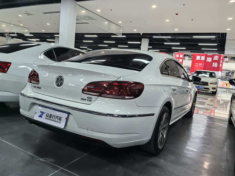 Volkswagen CC