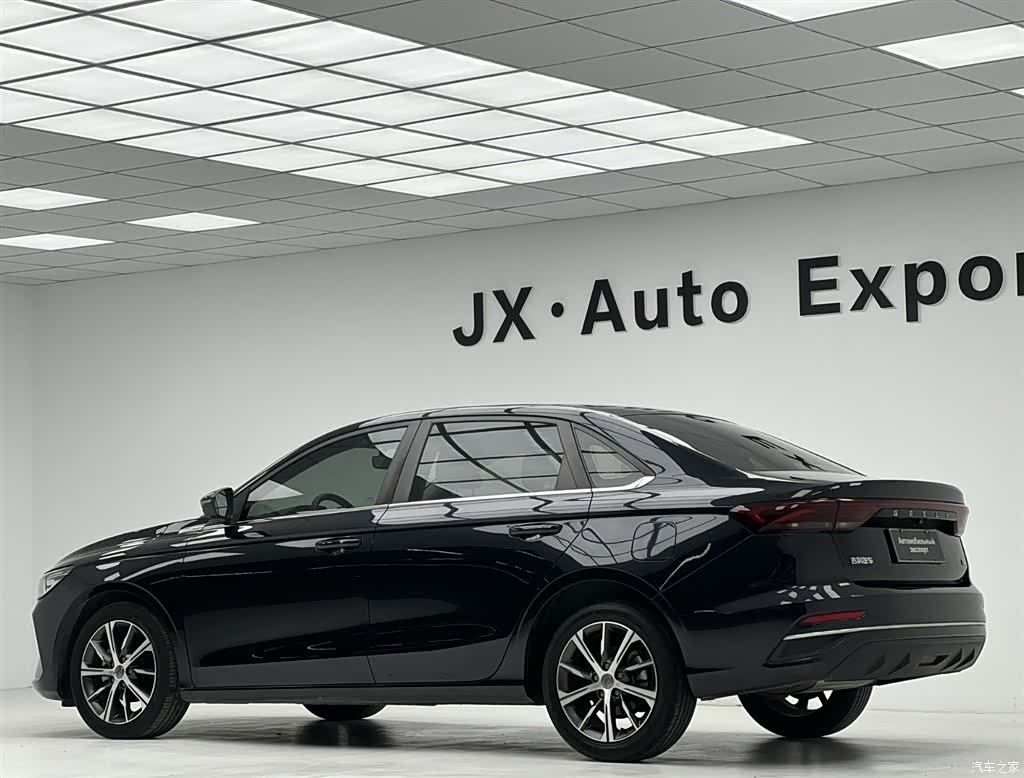 Geely Emgrand, 2022 23