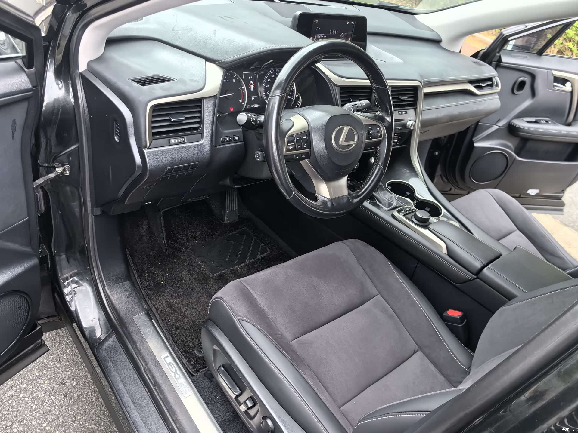 Lexus RX, 2016 14