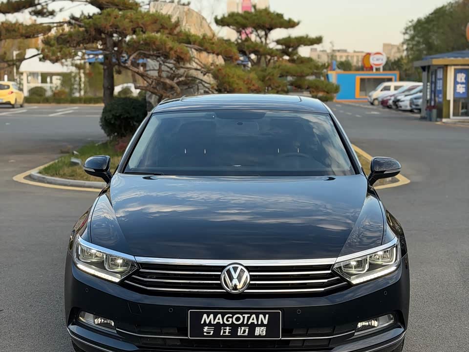 Volkswagen Magotan