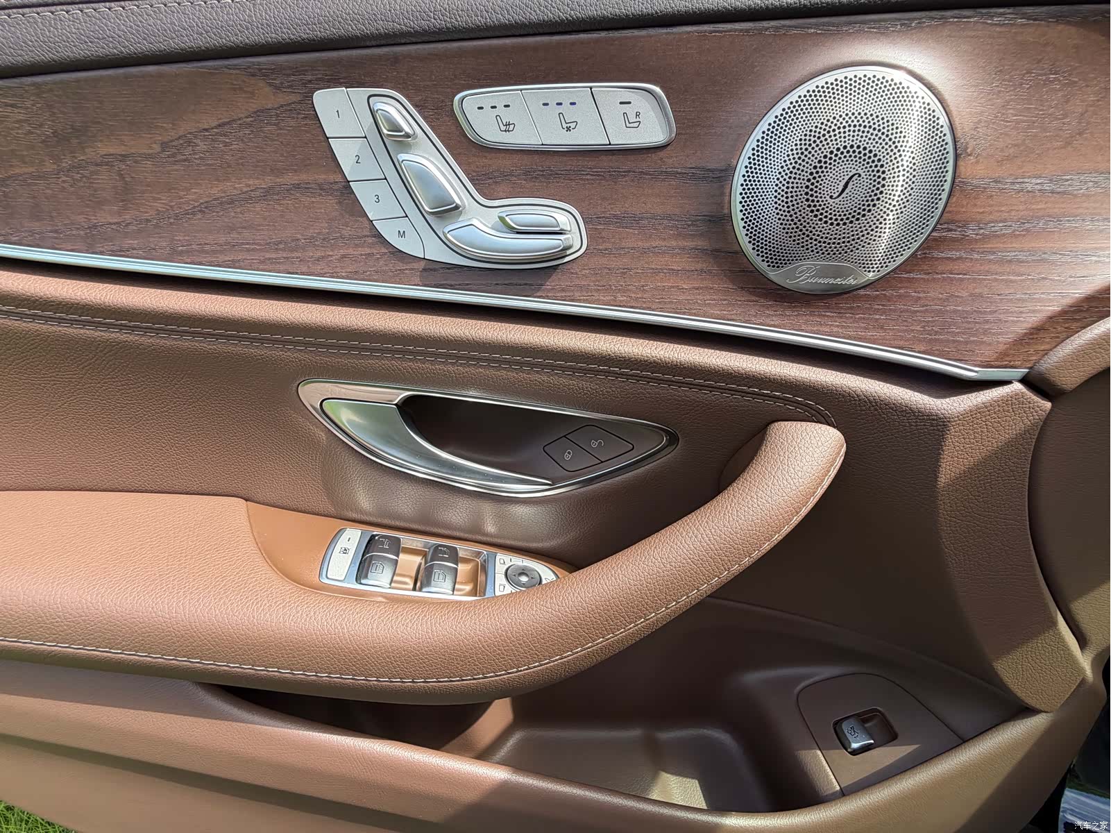 Mercedes-Benz E-Class, 2021 15