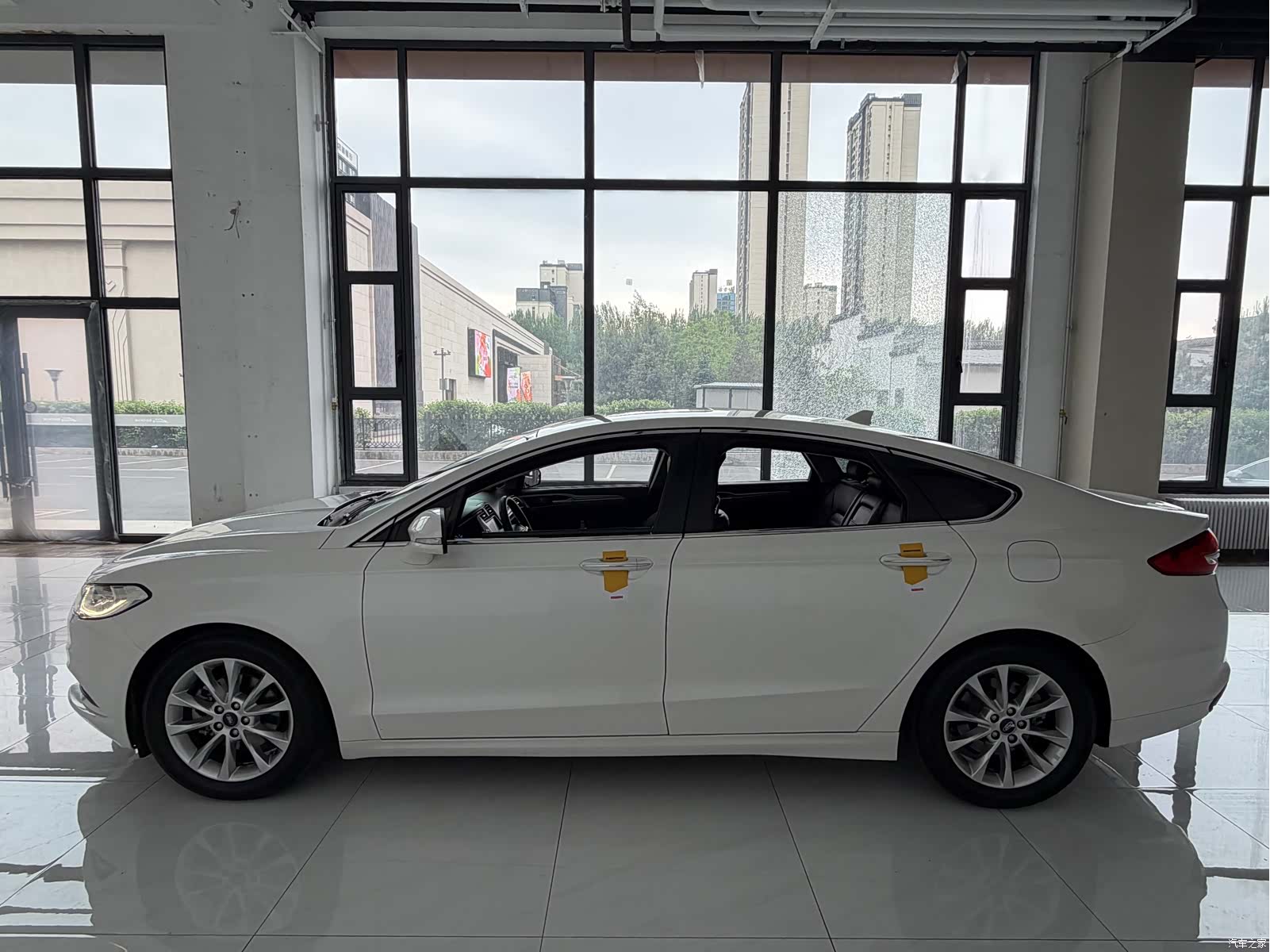 Ford Mondeo, 2017 все фото