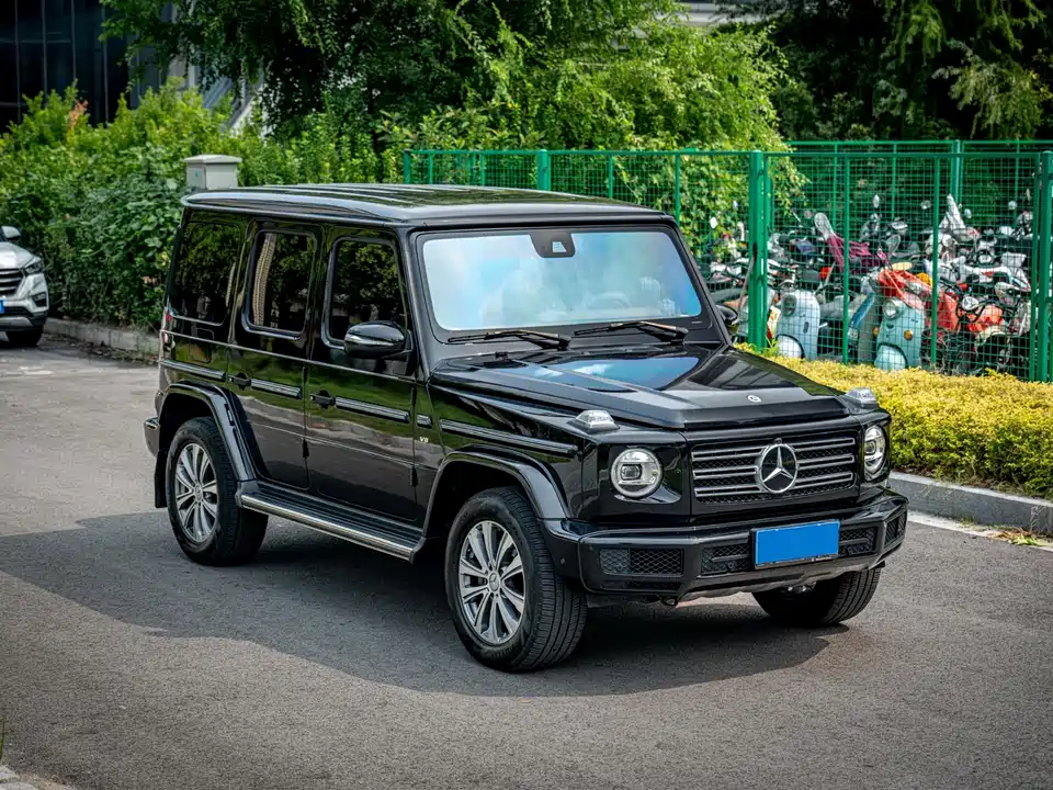 Mercedes-Benz G-class