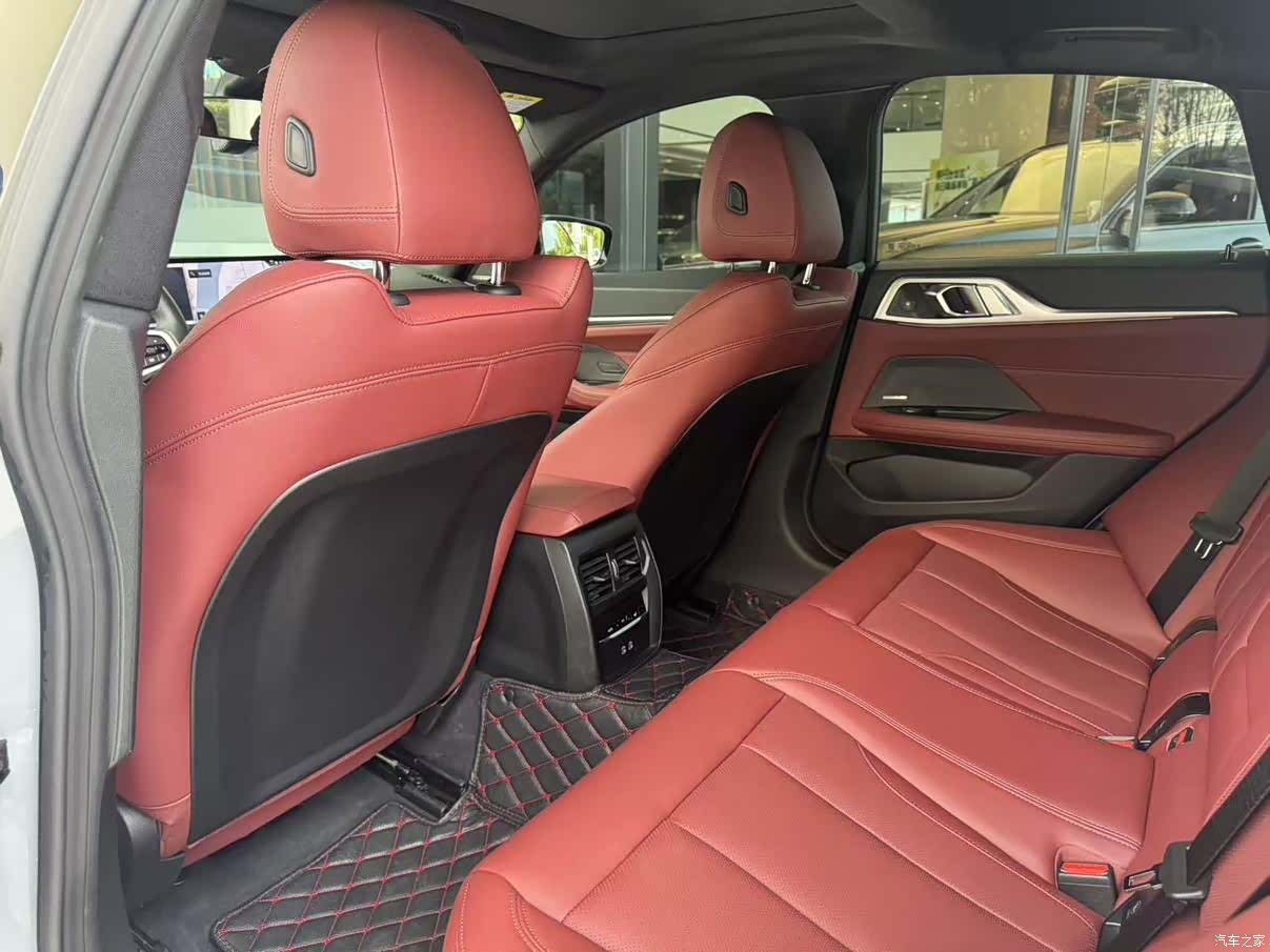 BMW 4 Series, 2025 16