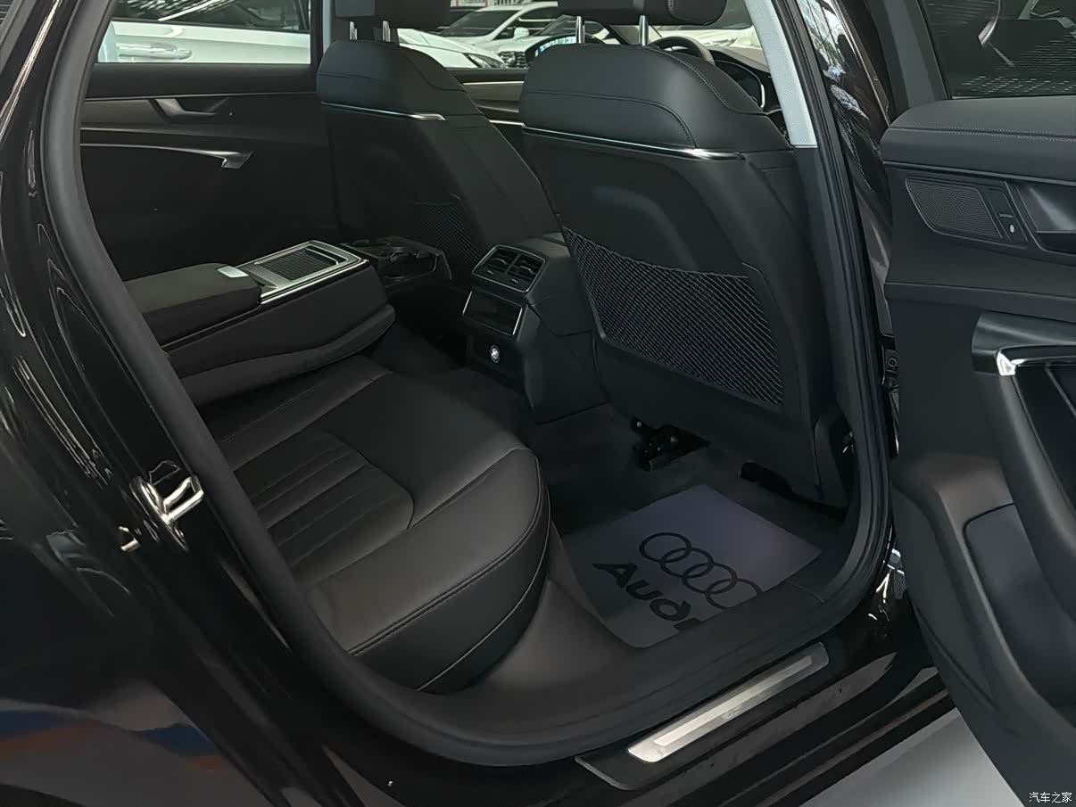 Audi A6L, 2020 23