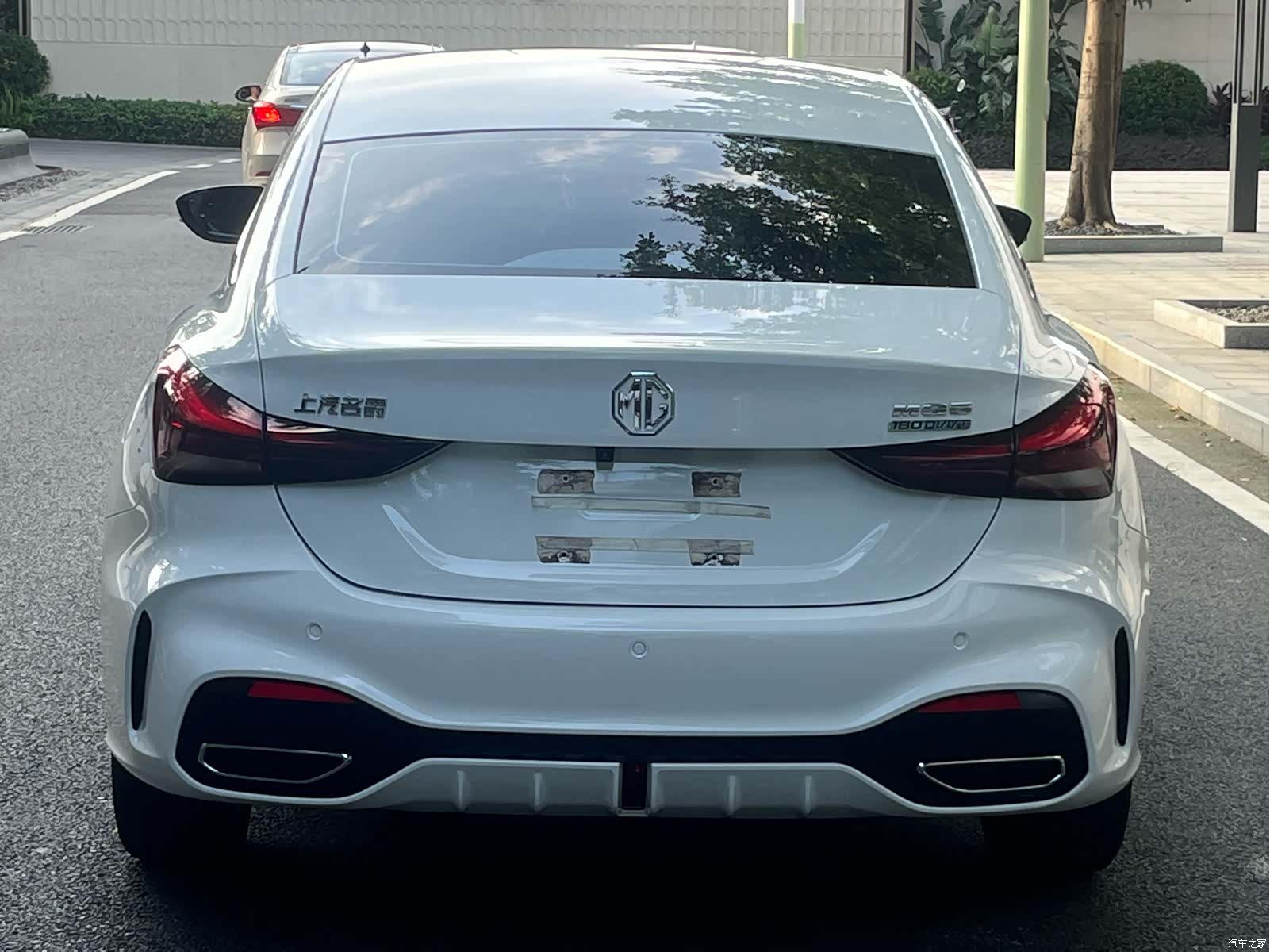 MG MG5, 2025 6