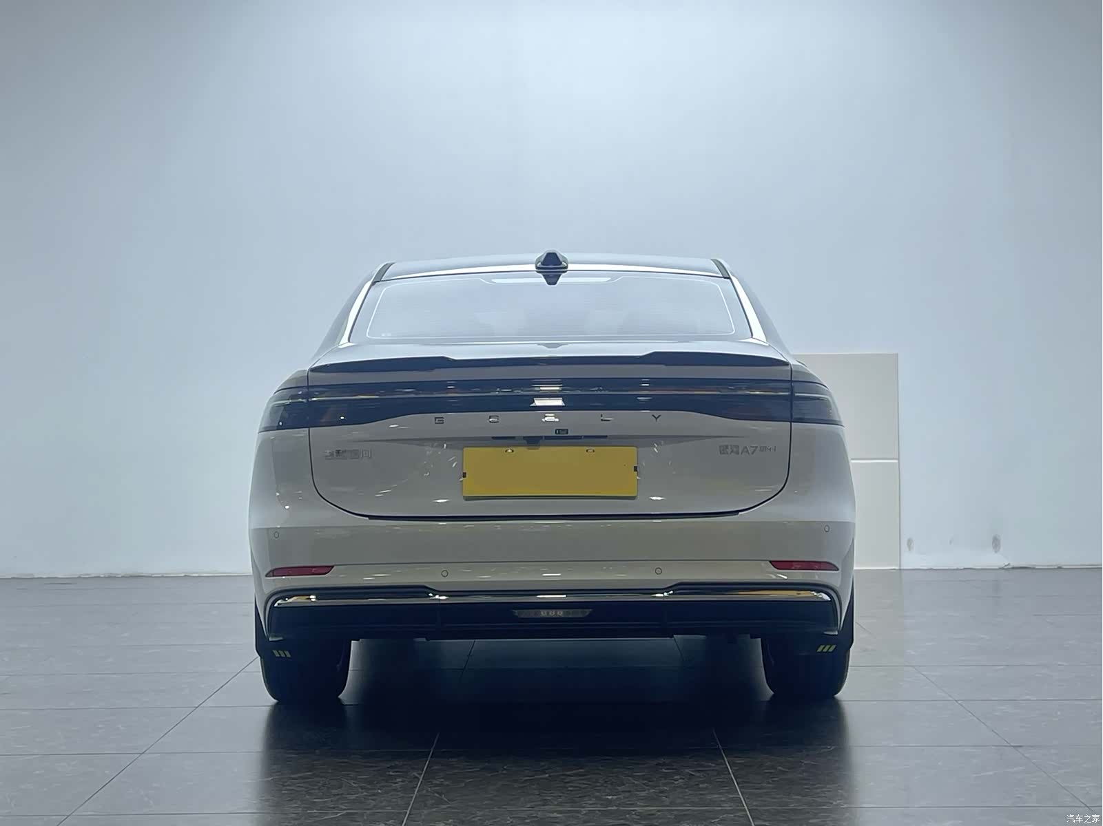 Geely A7, 2025 все фото