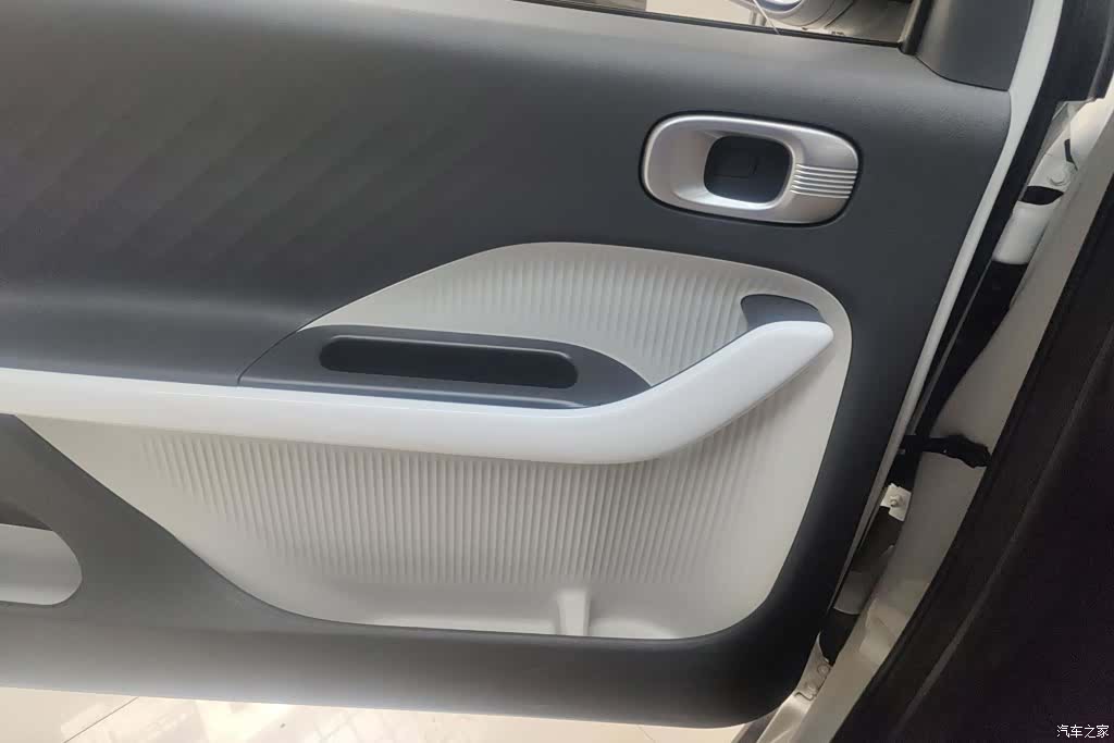 Geely Panda, 2026 7