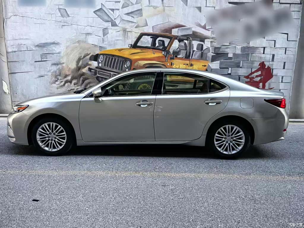 Lexus ES, 2017 11