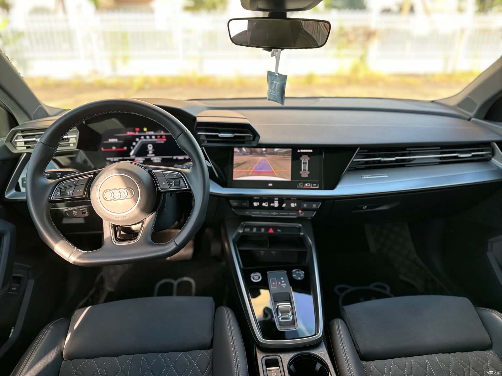 Audi A3, 2023 все фото