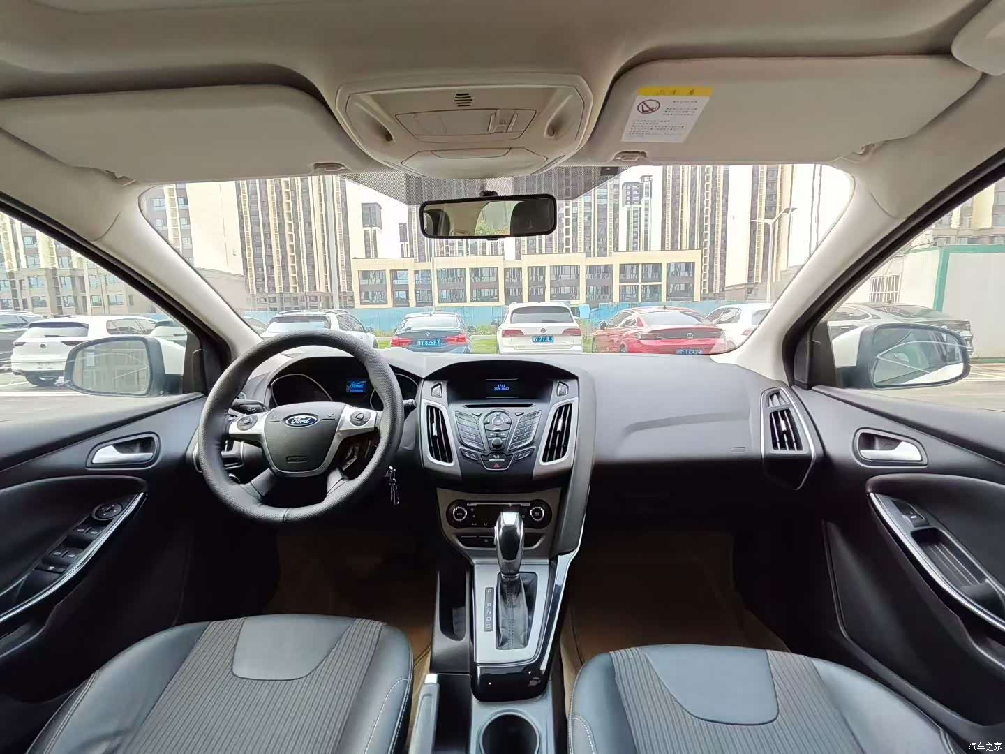 Ford Focus, 2014 6