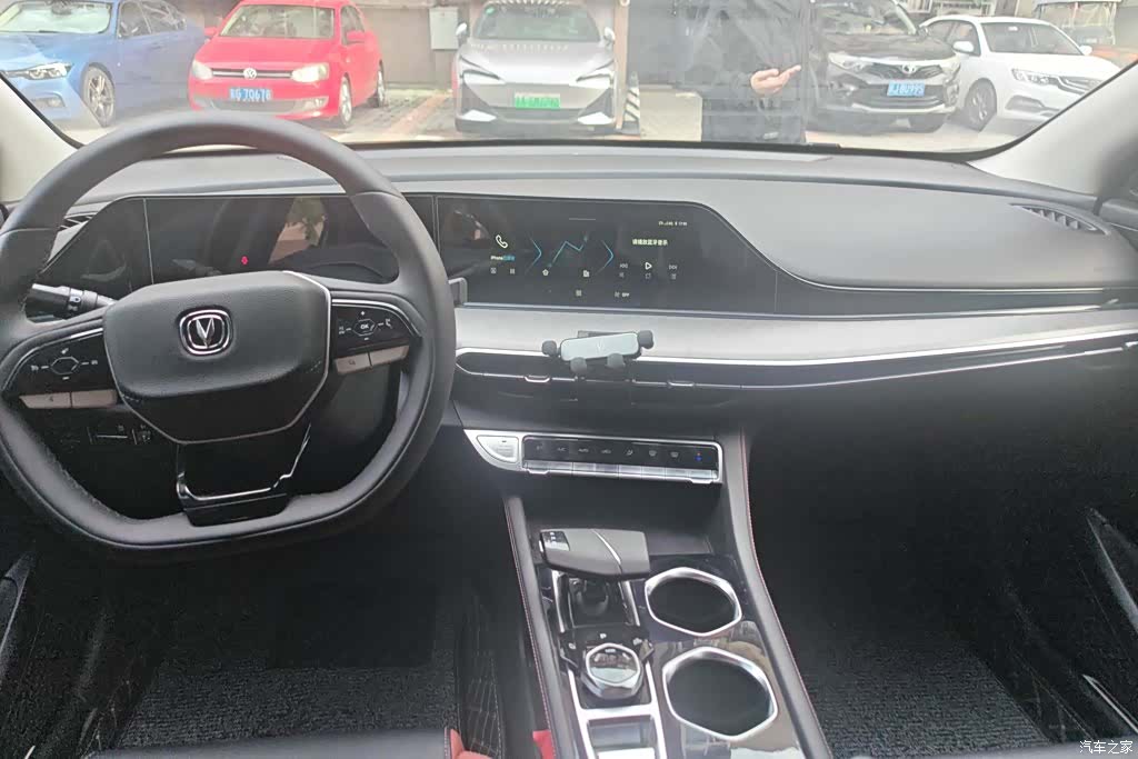 Changan Eado, 2023 13