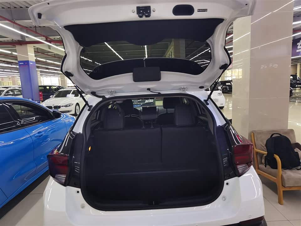 Toyota YARiS L Zhixuan