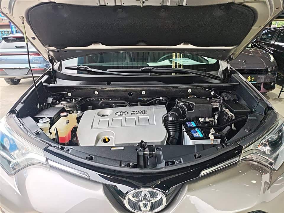 Toyota RAV4 Rongfang