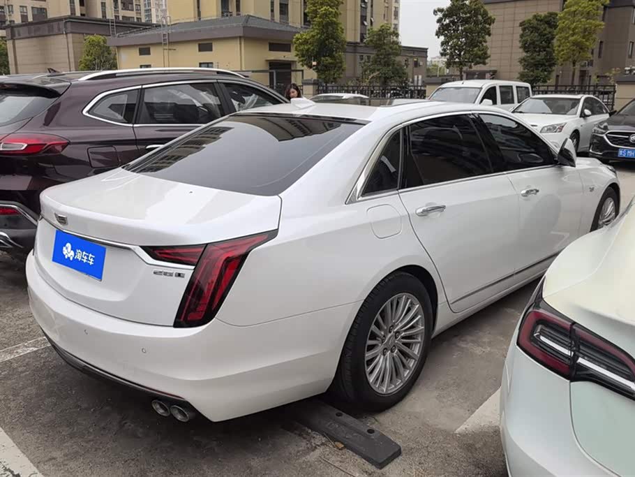 Cadillac CT6