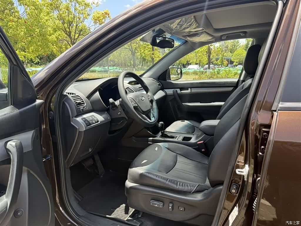 Kia 7, 2015 6