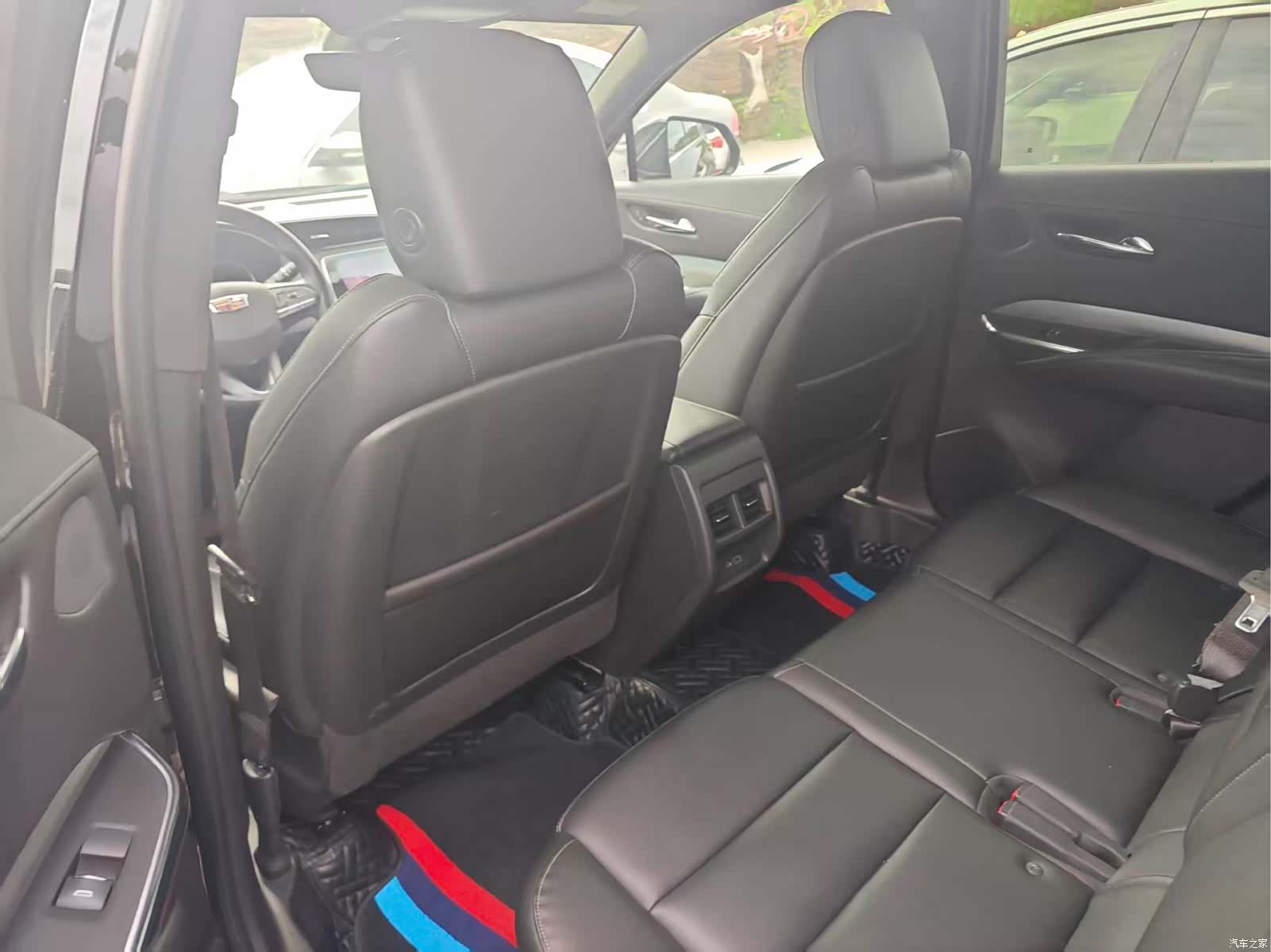 Cadillac XT4, 2019 7