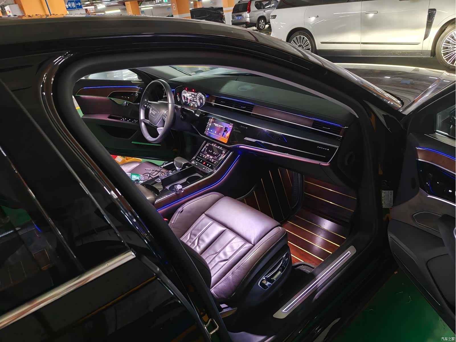 Audi A8L, 2018 все фото