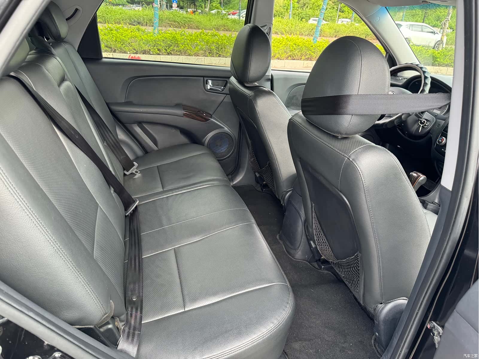 Kia GLS, 2014 15