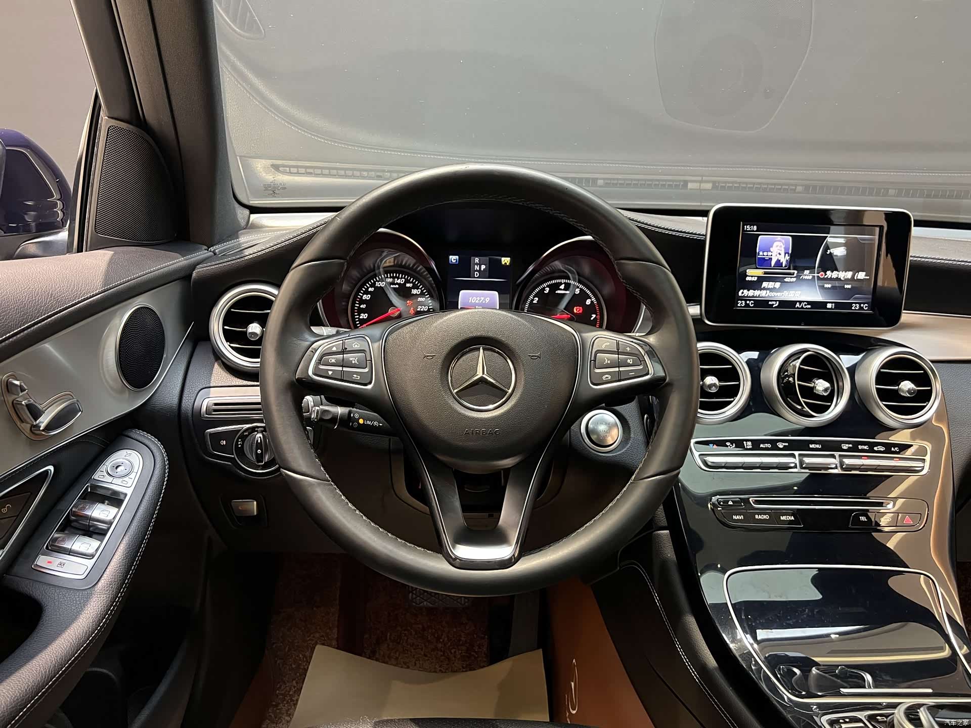 Mercedes-Benz GLC, 2016 11