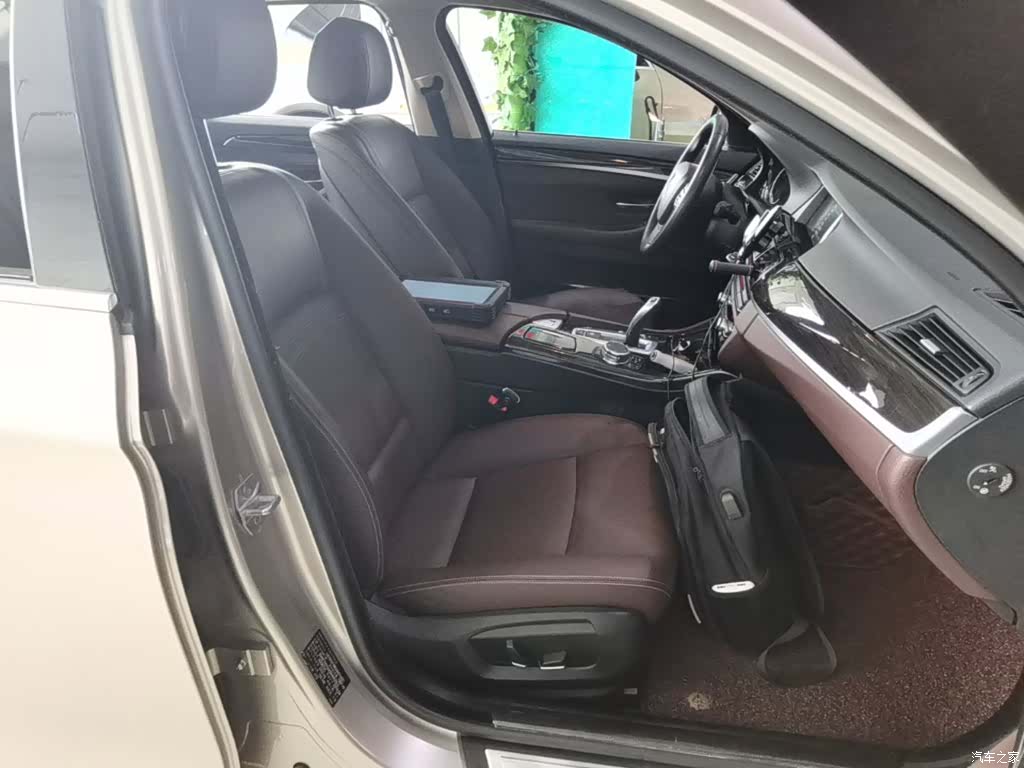 BMW 5 Series, 2016 25