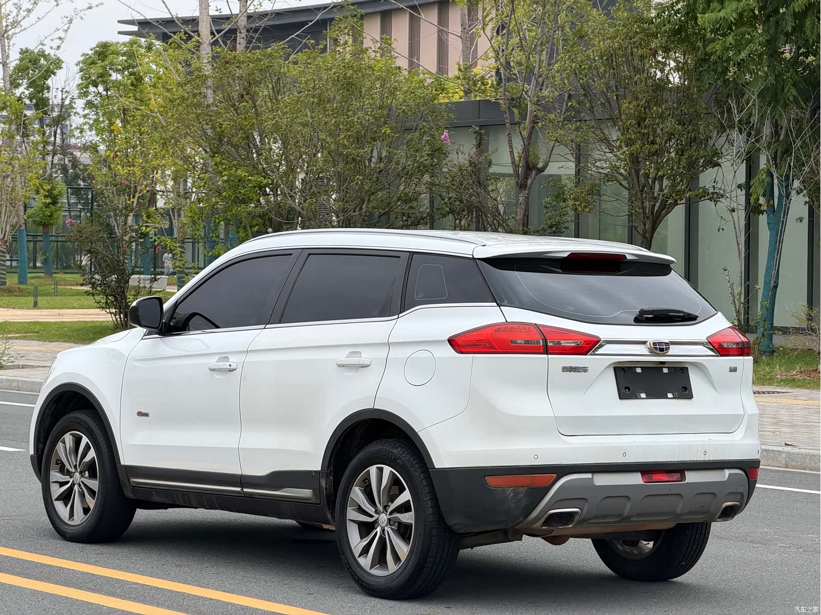 Geely Boyue, 2017 6