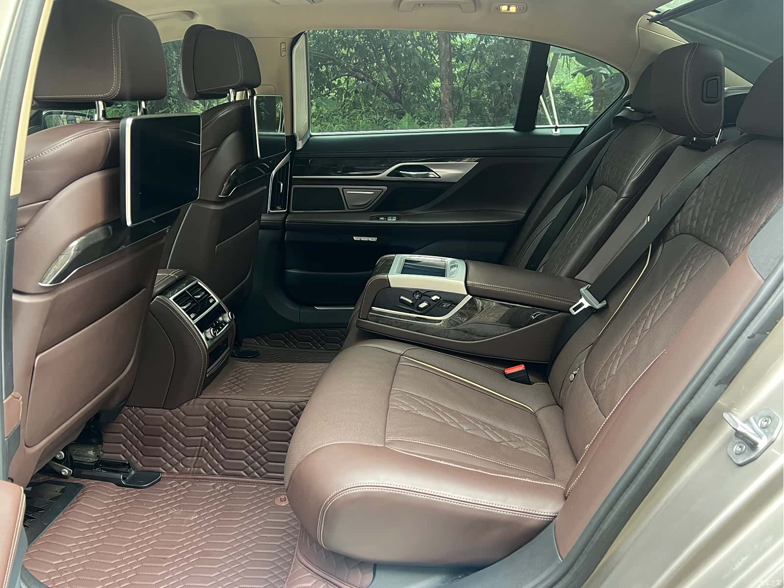 BMW 7 Series, 2017 9