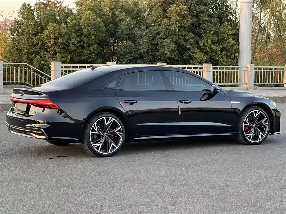 Audi A7L Audi A7L