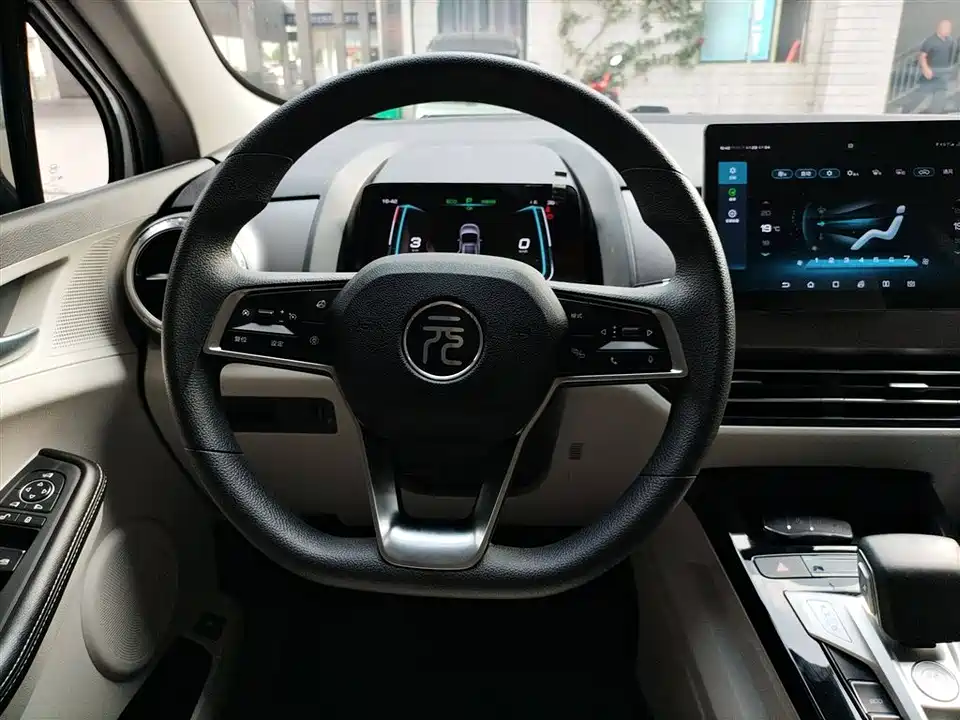 BYD Yuan Pro BYD Yuan Pro